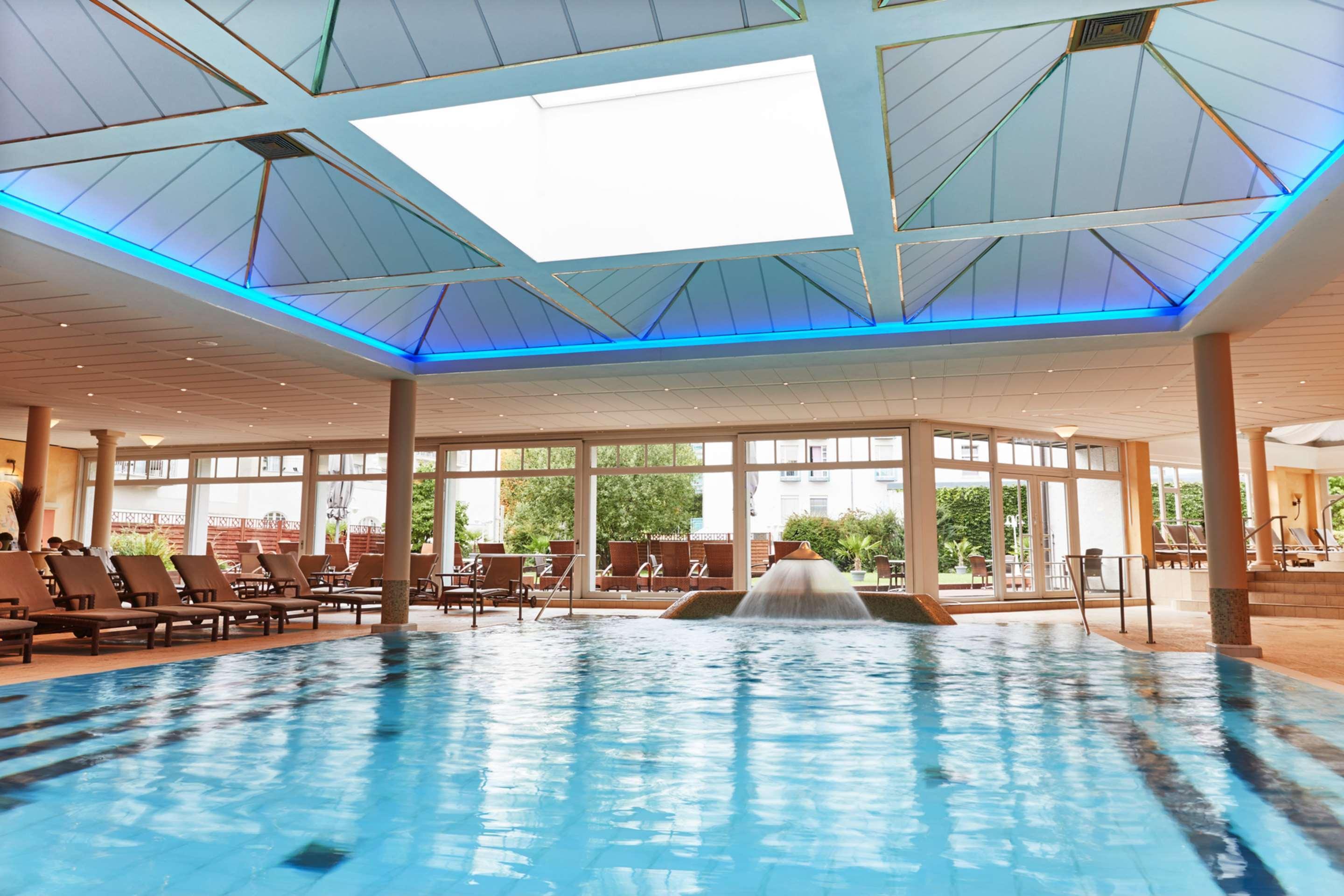 Steigenberger Hotel&Spa Bad Pyrmont Exterior foto The indoor swimming pool