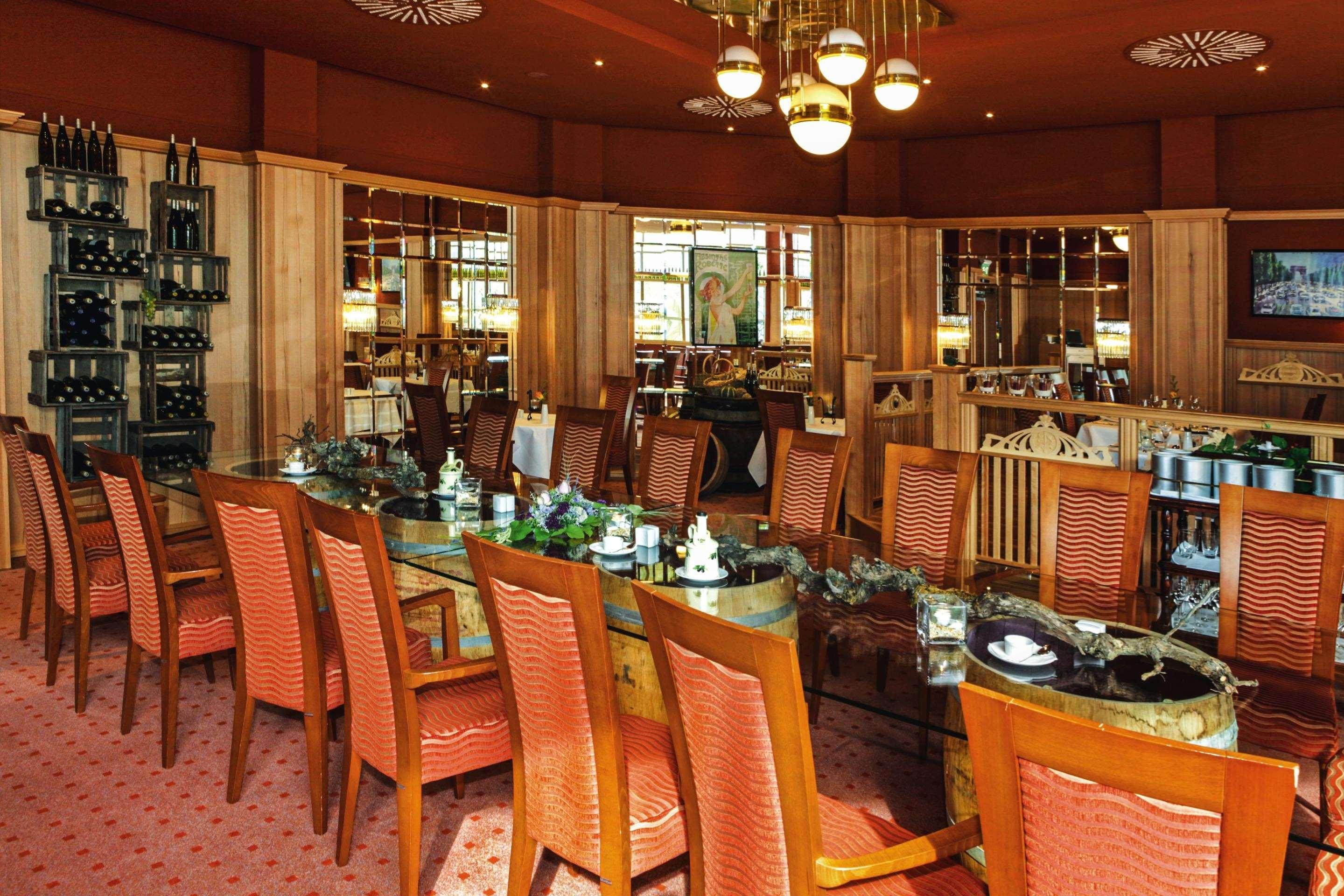 Steigenberger Hotel&Spa Bad Pyrmont Exterior foto Restaurant