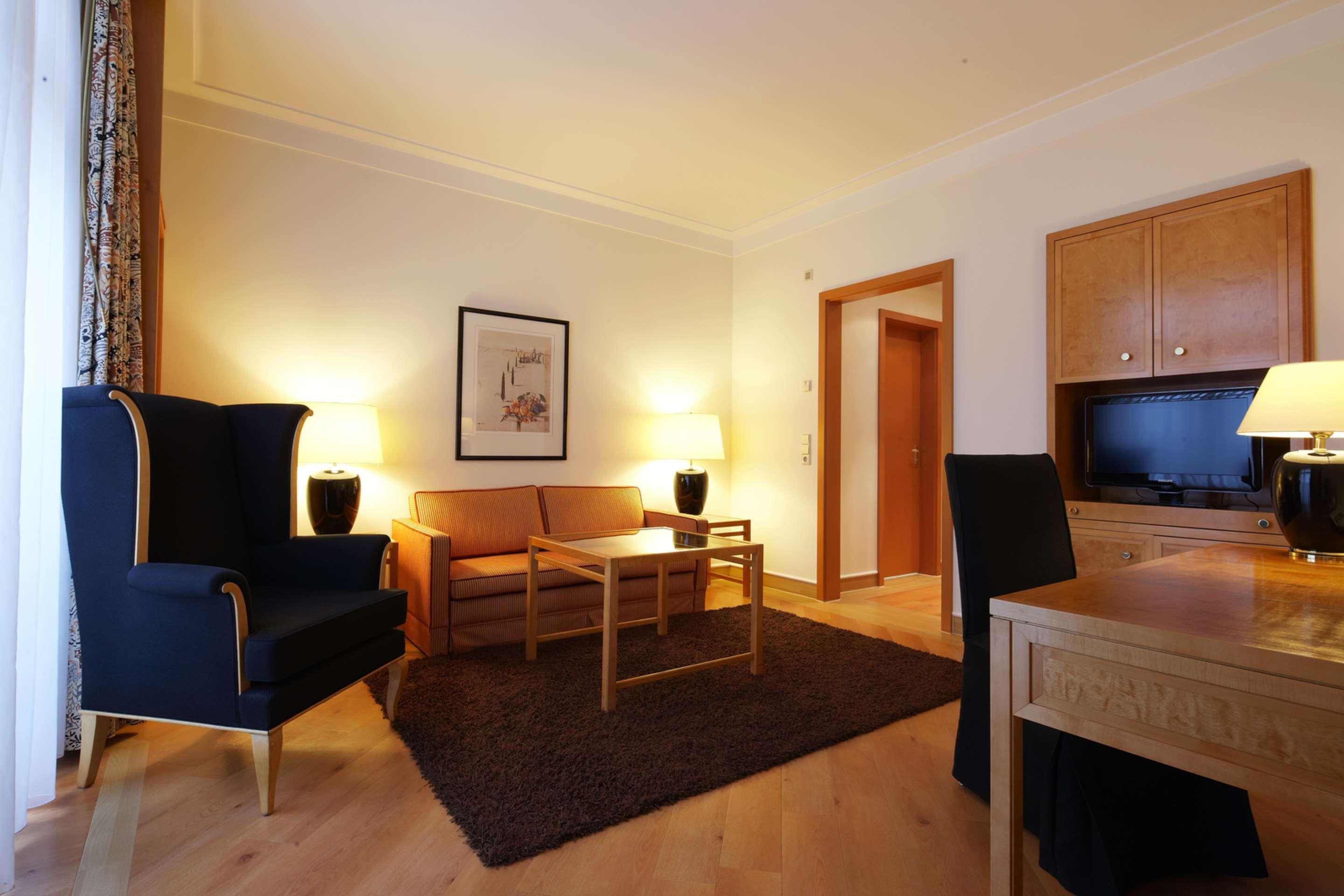 Steigenberger Hotel&Spa Bad Pyrmont Exterior foto A typical apartment
